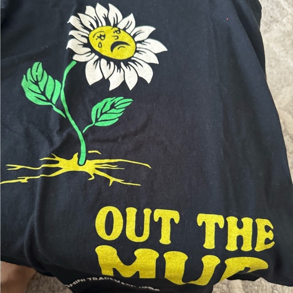 Out  The Mud Tee - Picture 7 of 8